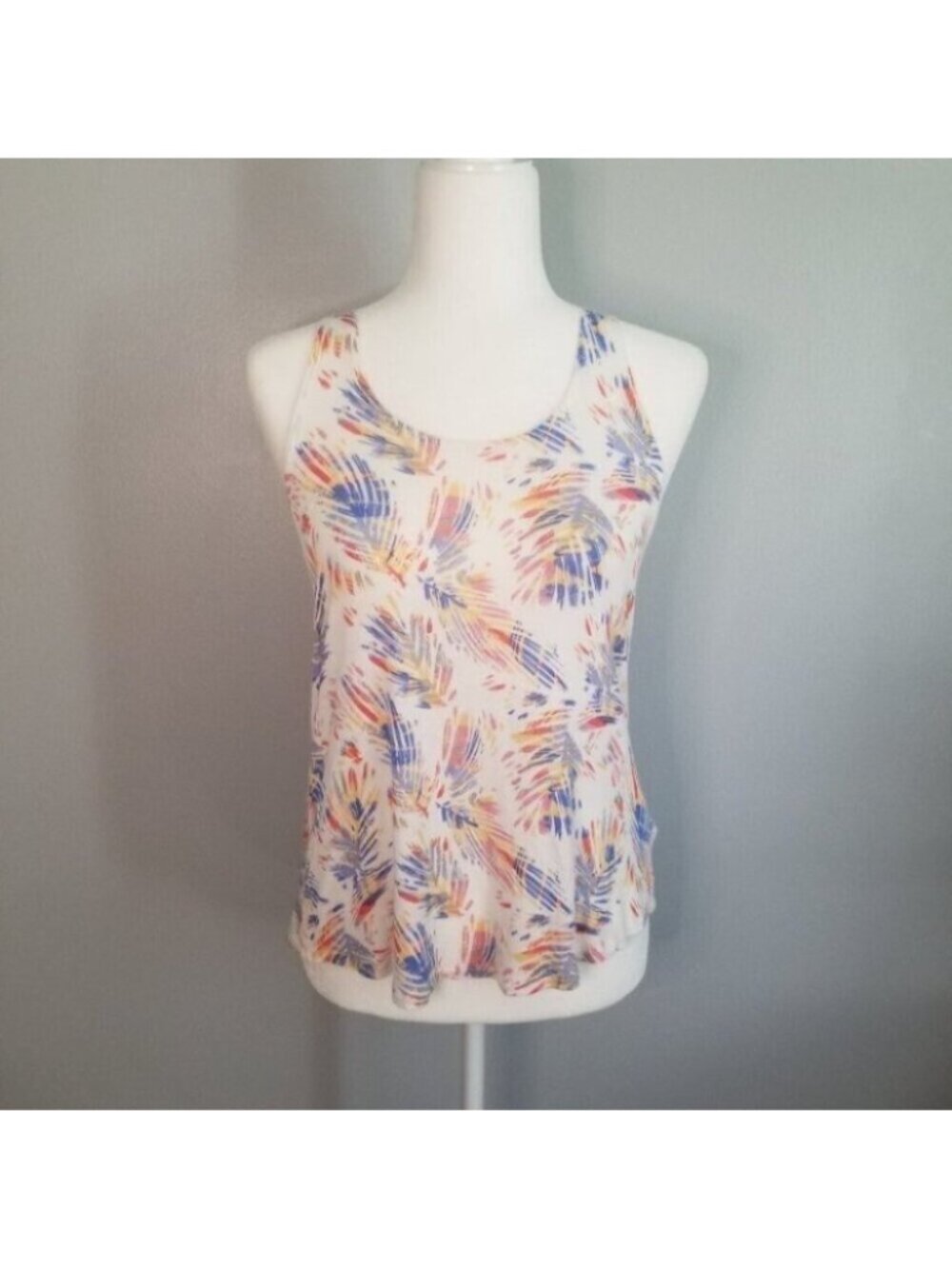 💘Mudd Feather Design Lightweight Tank Top Size Juniors Medium